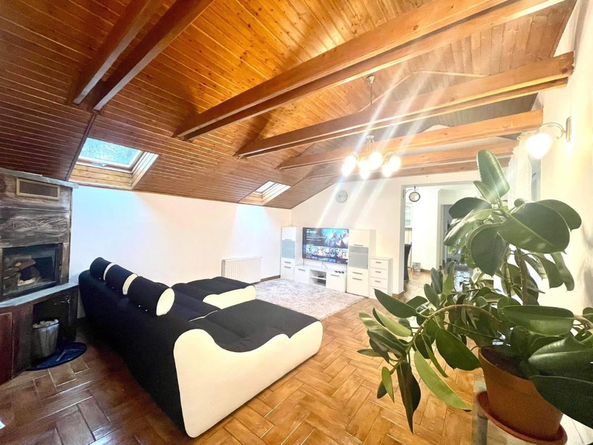 Holiday Home With Jakuzzi And Sauna Kisoroszi Luaran gambar
