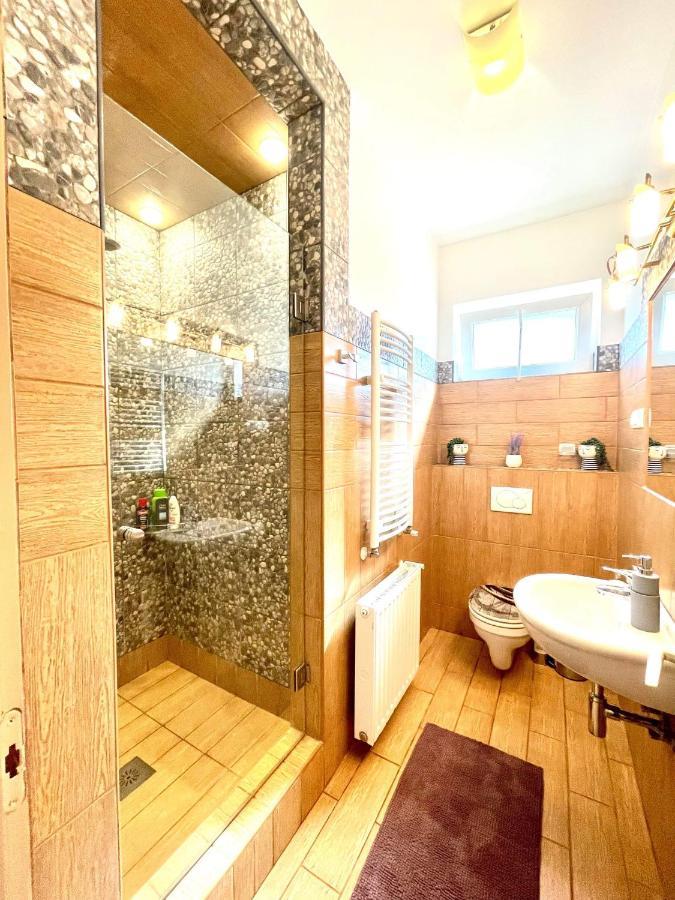 Holiday Home With Jakuzzi And Sauna Kisoroszi Luaran gambar